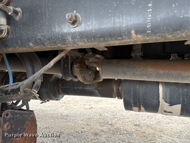 image for item EU5190 2017 Freightliner Business Class M2 box truck