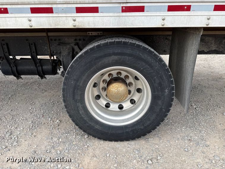 image for item EU5190 2017 Freightliner Business Class M2 box truck