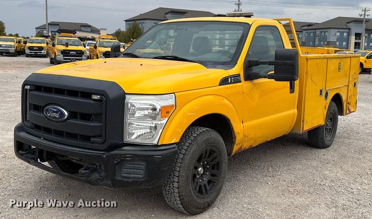 image for item EU5195 2015 Ford F350 Super Duty XL utility bed pickup truck