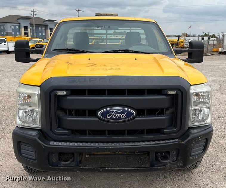 image for item EU5195 2015 Ford F350 Super Duty XL utility bed pickup truck