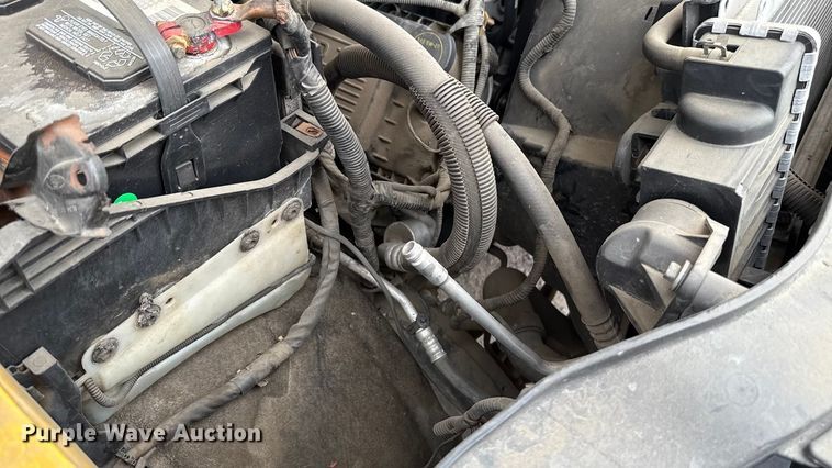 image for item EU5195 2015 Ford F350 Super Duty XL utility bed pickup truck