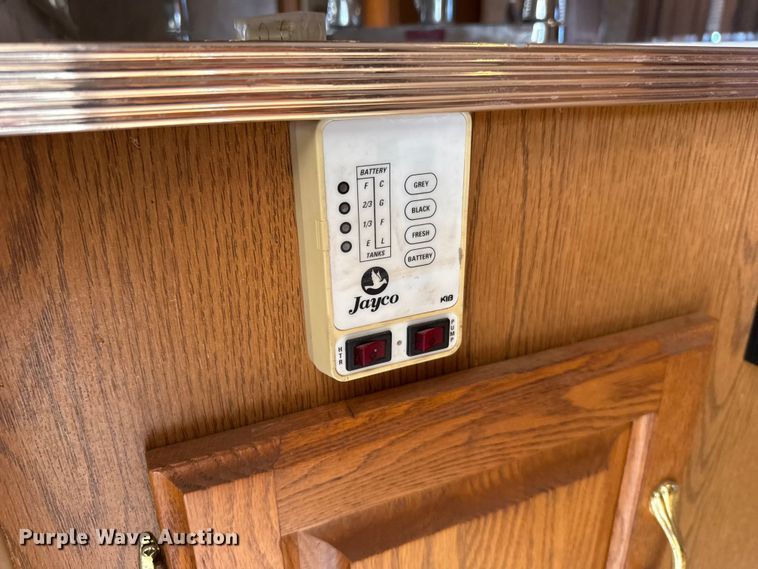 image for item EU6448 1998 Jayco 285 BHS camper