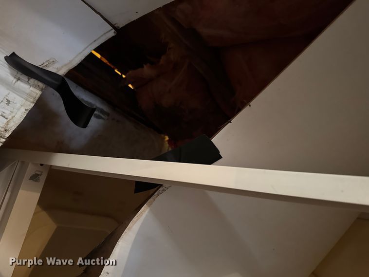 image for item EU6448 1998 Jayco 285 BHS camper