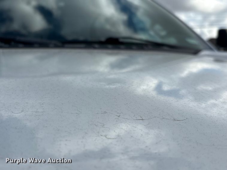 image for item EU7123 2019 Ford F250 Super Duty utility bed pickup truck