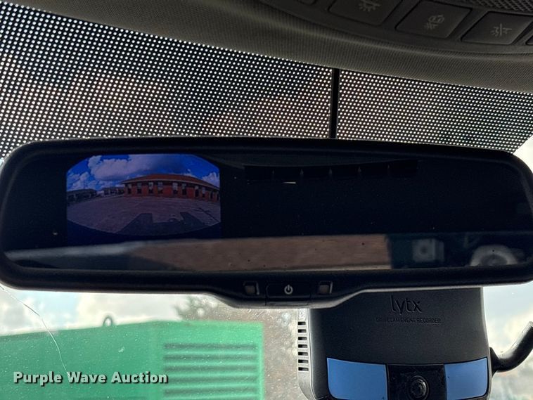 image for item EU7123 2019 Ford F250 Super Duty utility bed pickup truck