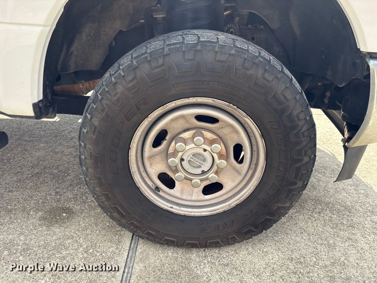 image for item EU7123 2019 Ford F250 Super Duty utility bed pickup truck