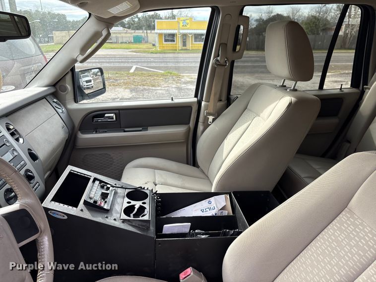 image for item EU7128 2011 Ford Expedition SUV
