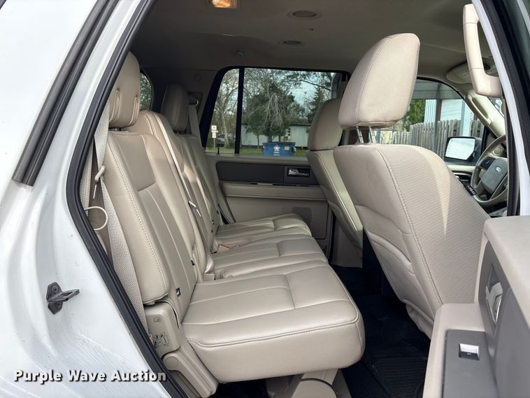 image for item EU7128 2011 Ford Expedition SUV