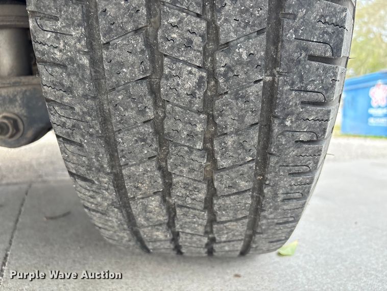 image for item EU7128 2011 Ford Expedition SUV