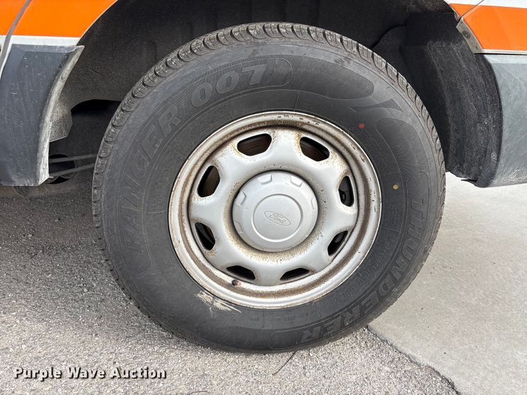 image for item EU7128 2011 Ford Expedition SUV