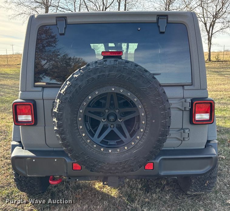 image for item EV2588 2021 Jeep Wrangler SUV