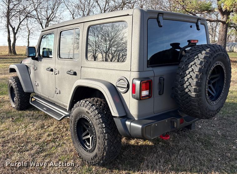 image for item EV2588 2021 Jeep Wrangler SUV