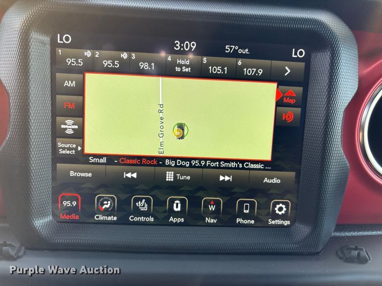 image for item EV2588 2021 Jeep Wrangler SUV