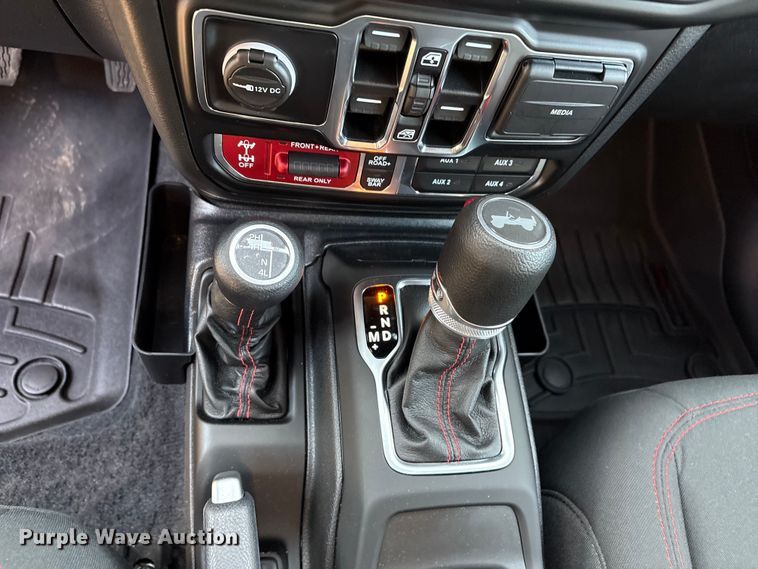 image for item EV2588 2021 Jeep Wrangler SUV