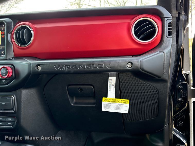 image for item EV2588 2021 Jeep Wrangler SUV