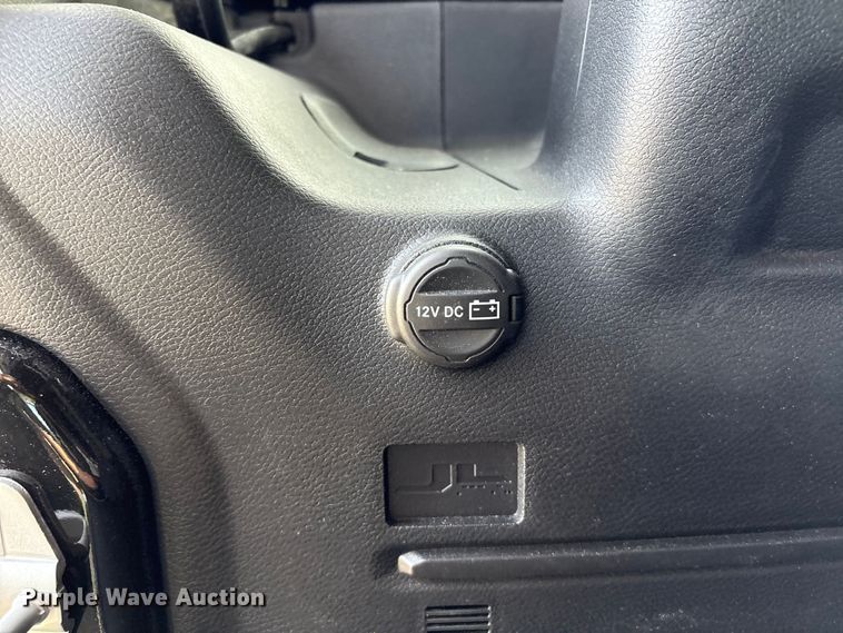 image for item EV2588 2021 Jeep Wrangler SUV