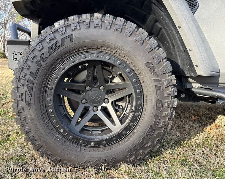 image for item EV2588 2021 Jeep Wrangler SUV