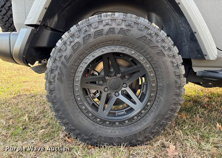 image for item EV2588 2021 Jeep Wrangler SUV