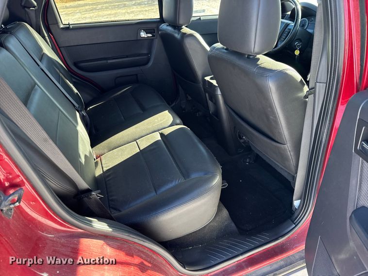 image for item FB0533 2009 Ford Escape Limited SUV