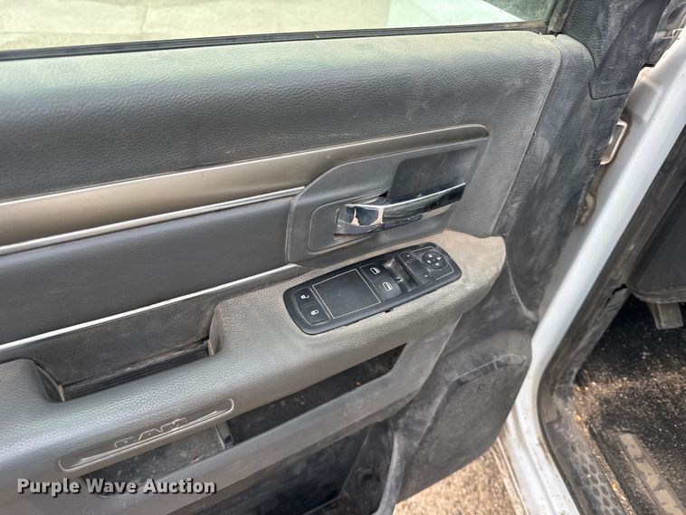 image for item FB0543 2015 RAM 1500 pickup truck