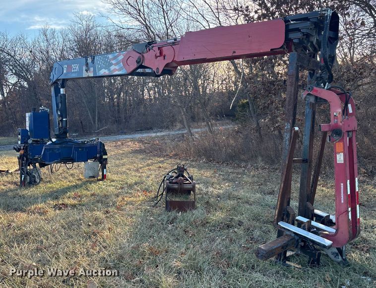 image for item FG1721 2007 HIAB 255K K-3 HiPro knuckle boom crane