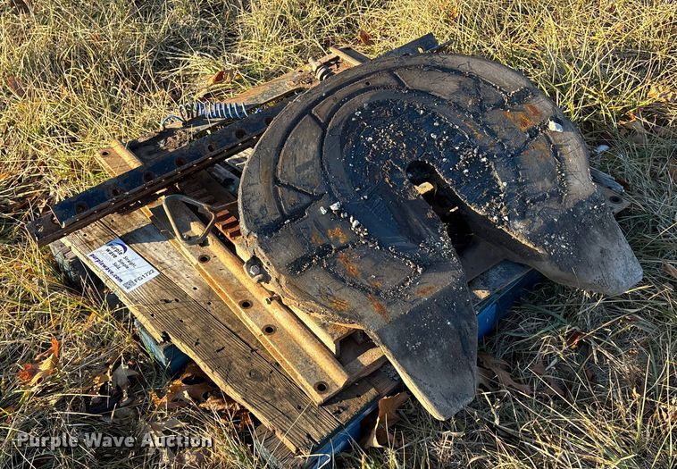 image for item FG1722 Fifth wheel plate