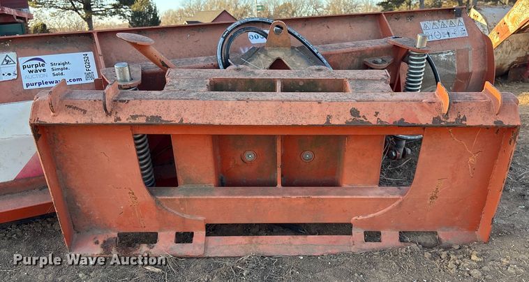 image for item FG2524 YS-86 skid steer snow plow