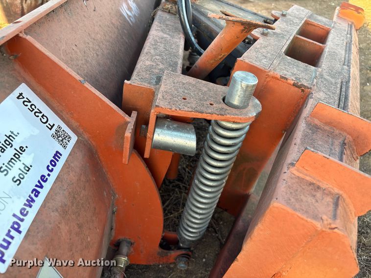 image for item FG2524 YS-86 skid steer snow plow