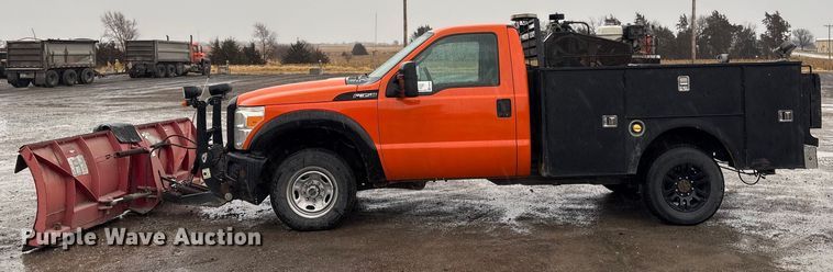 image for item FG2525 2015 Ford F350 utility bed pickup truck