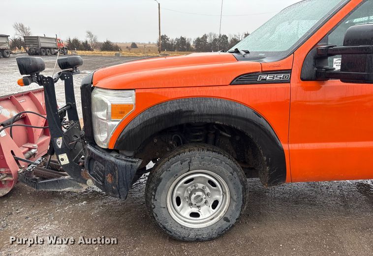 image for item FG2525 2015 Ford F350 utility bed pickup truck