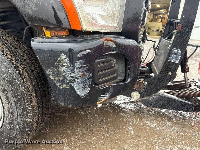 image for item FG2525 2015 Ford F350 utility bed pickup truck