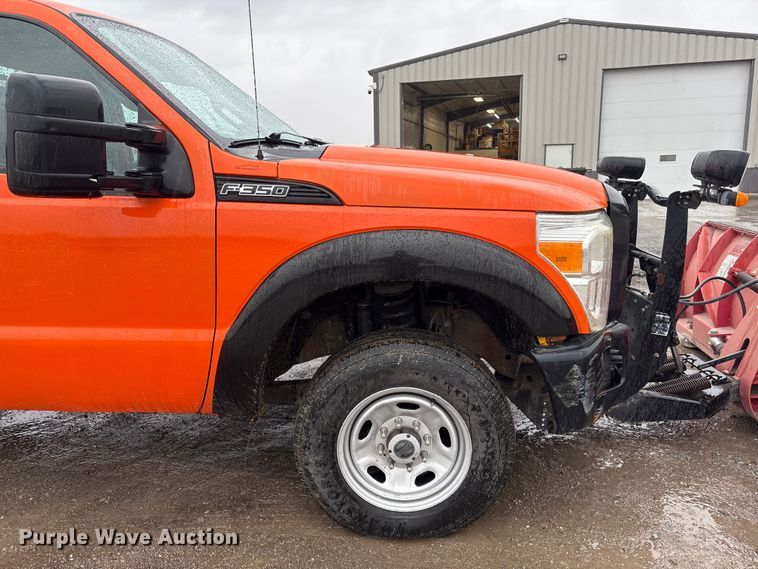 image for item FG2525 2015 Ford F350 utility bed pickup truck