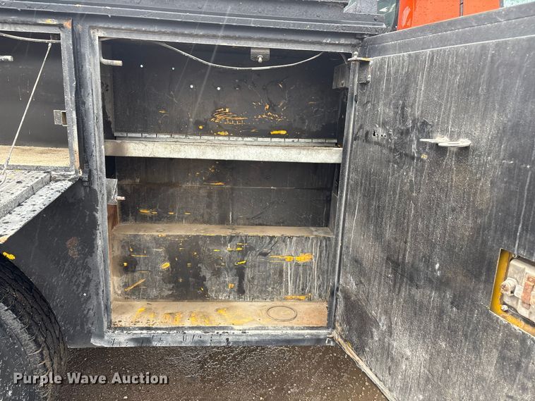 image for item FG2525 2015 Ford F350 utility bed pickup truck