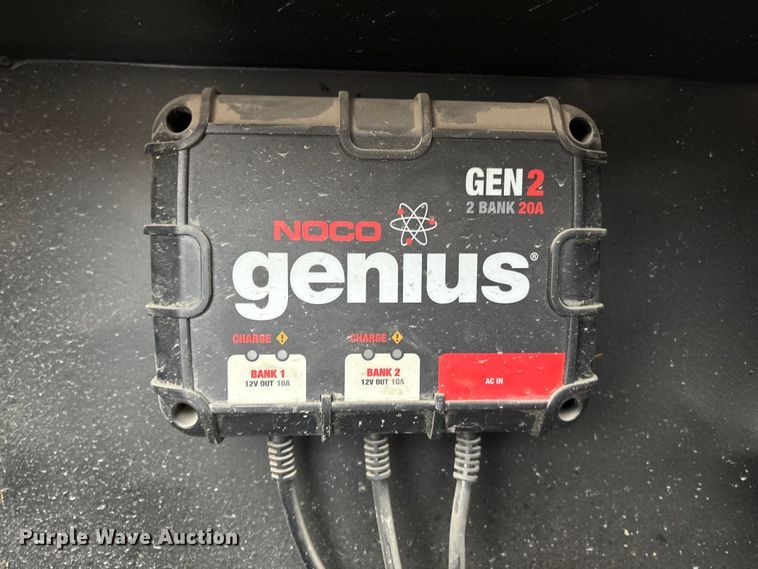 image for item FG2525 2015 Ford F350 utility bed pickup truck