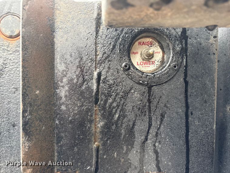 image for item FG2525 2015 Ford F350 utility bed pickup truck