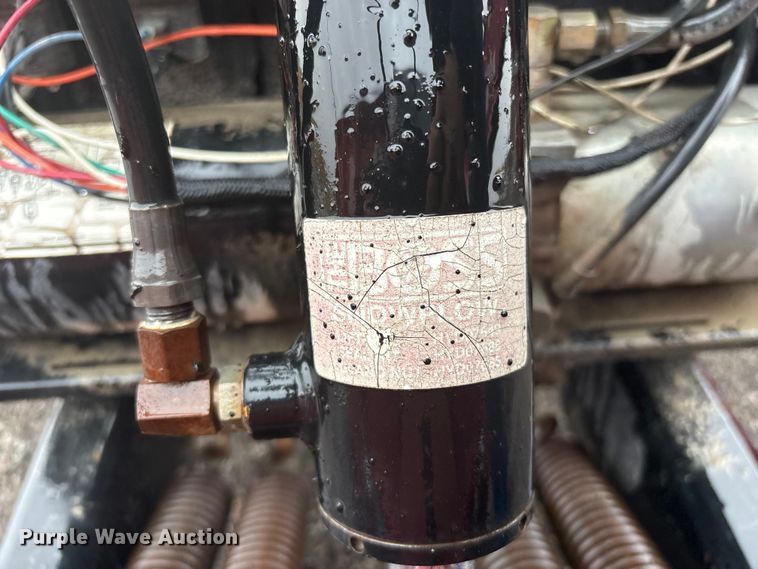 image for item FG2525 2015 Ford F350 utility bed pickup truck