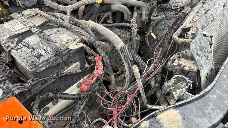 image for item FG2525 2015 Ford F350 utility bed pickup truck