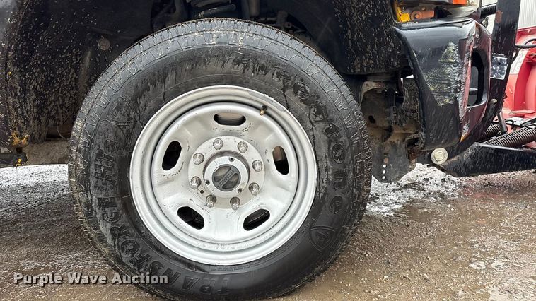 image for item FG2525 2015 Ford F350 utility bed pickup truck