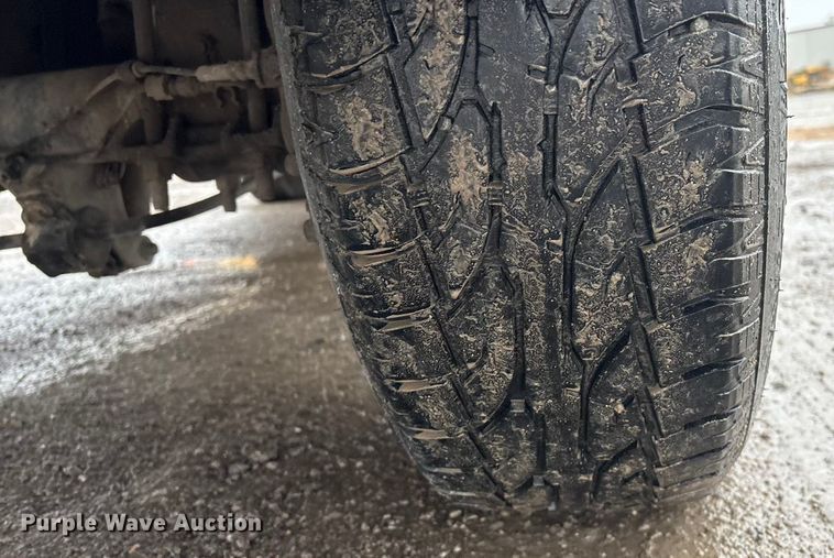 image for item FG2525 2015 Ford F350 utility bed pickup truck