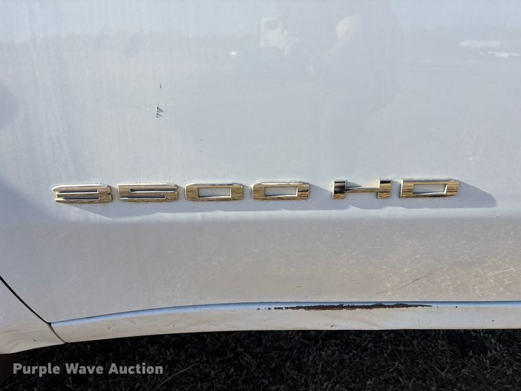 image for item FI0116 2020 GMC Sierra 3500HD Crew Cab flatbed pickup truck