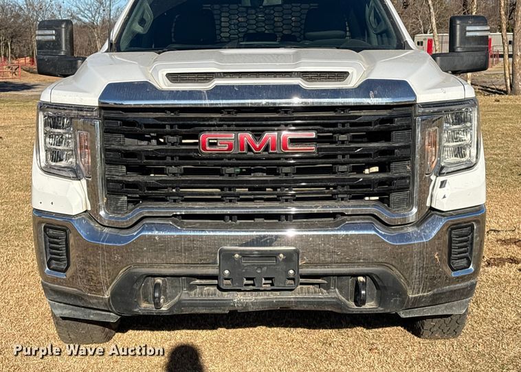 image for item FI0116 2020 GMC Sierra 3500HD Crew Cab flatbed pickup truck