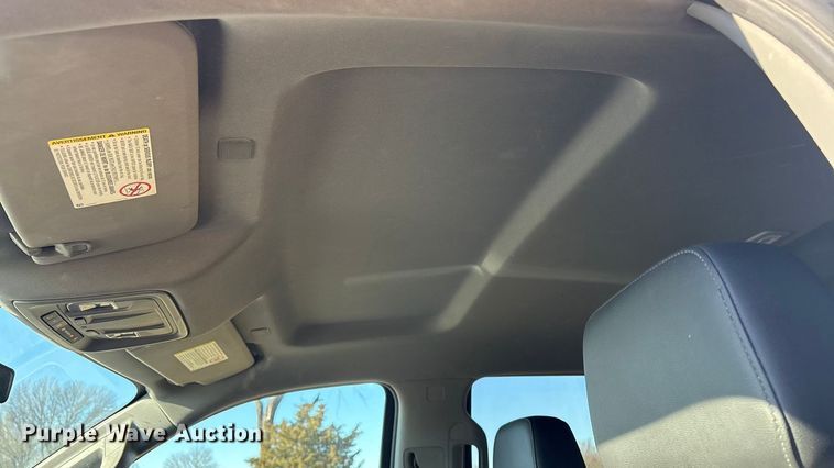 image for item FI0116 2020 GMC Sierra 3500HD Crew Cab flatbed pickup truck