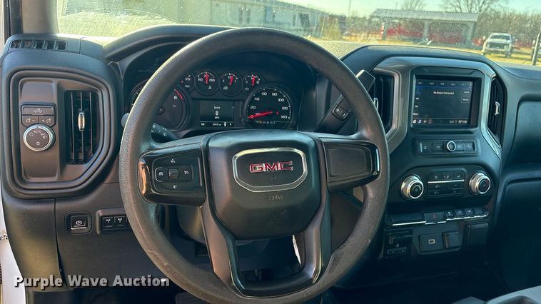 image for item FI0116 2020 GMC Sierra 3500HD Crew Cab flatbed pickup truck