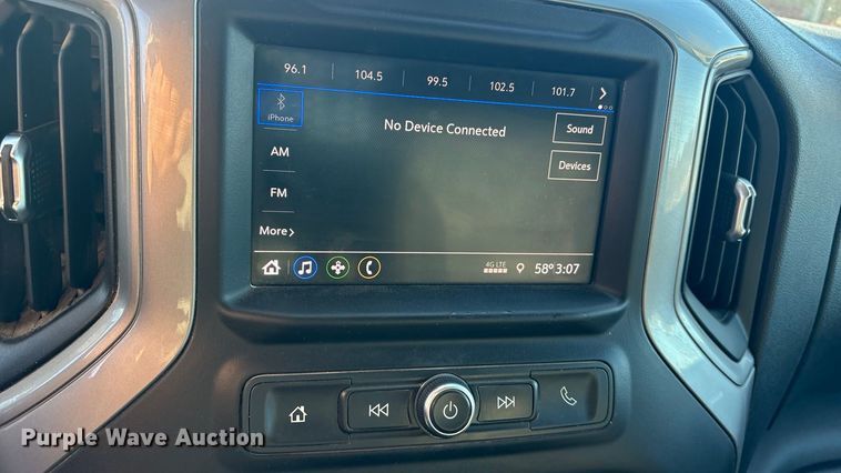 image for item FI0116 2020 GMC Sierra 3500HD Crew Cab flatbed pickup truck