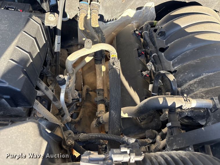 image for item FI0116 2020 GMC Sierra 3500HD Crew Cab flatbed pickup truck