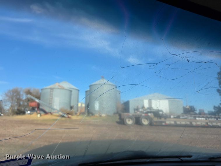 image for item FI0702 2000 Chevrolet Silverado 1500 Ext. Cab pickup truck