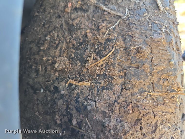 image for item FI0702 2000 Chevrolet Silverado 1500 Ext. Cab pickup truck