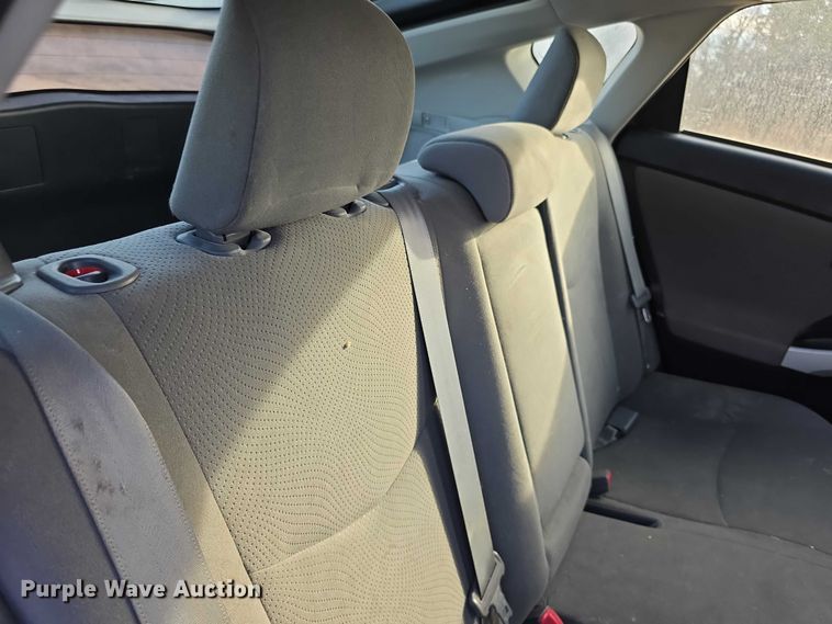 image for item FI0735 2012 Toyota Prius 