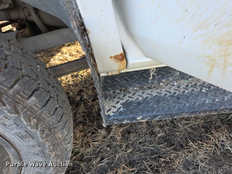 image for item FI0736 1998 Dodge Ram 3500 flatbed pickup truck