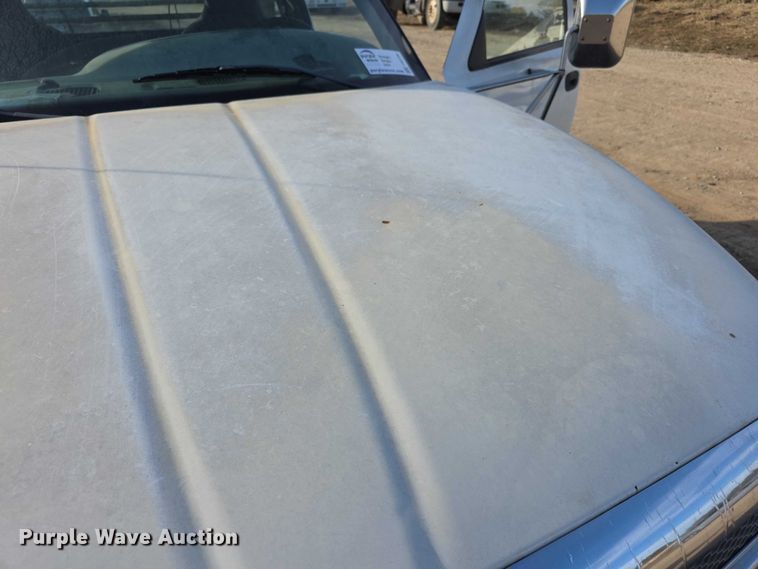 image for item FI0736 1998 Dodge Ram 3500 flatbed pickup truck